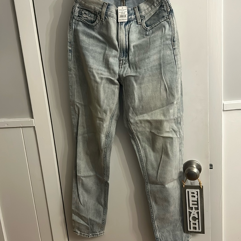 NWT American Eagle jeans light wash size 0